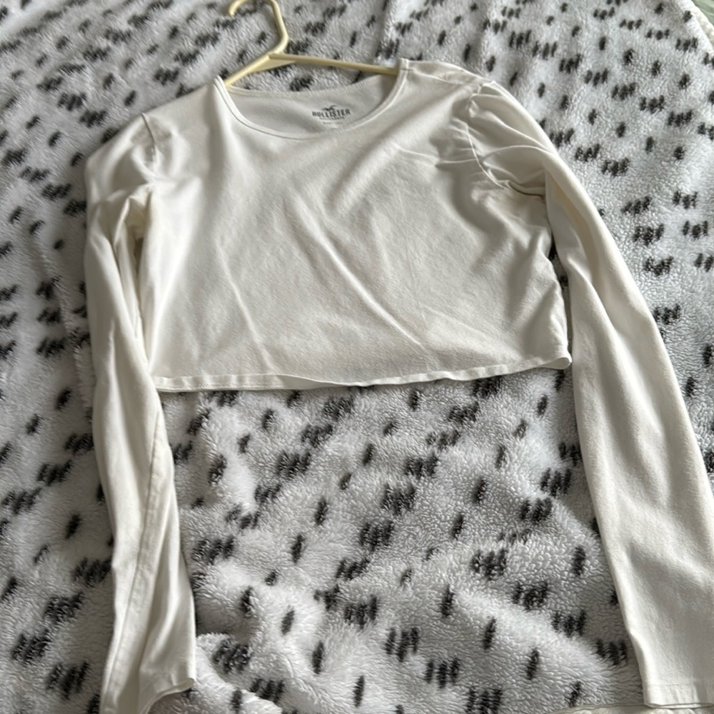 Hollister Baby Tee
